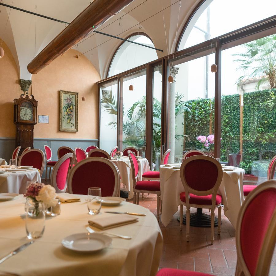 Hotel Bernini Palace Florenţa Exterior foto Restaurant